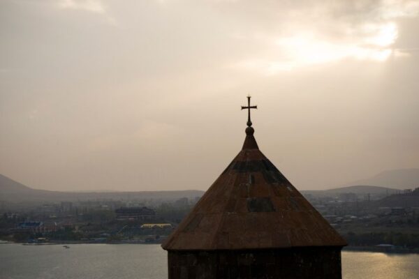 Paregentan of the Fast of the Holy Cross of Varak